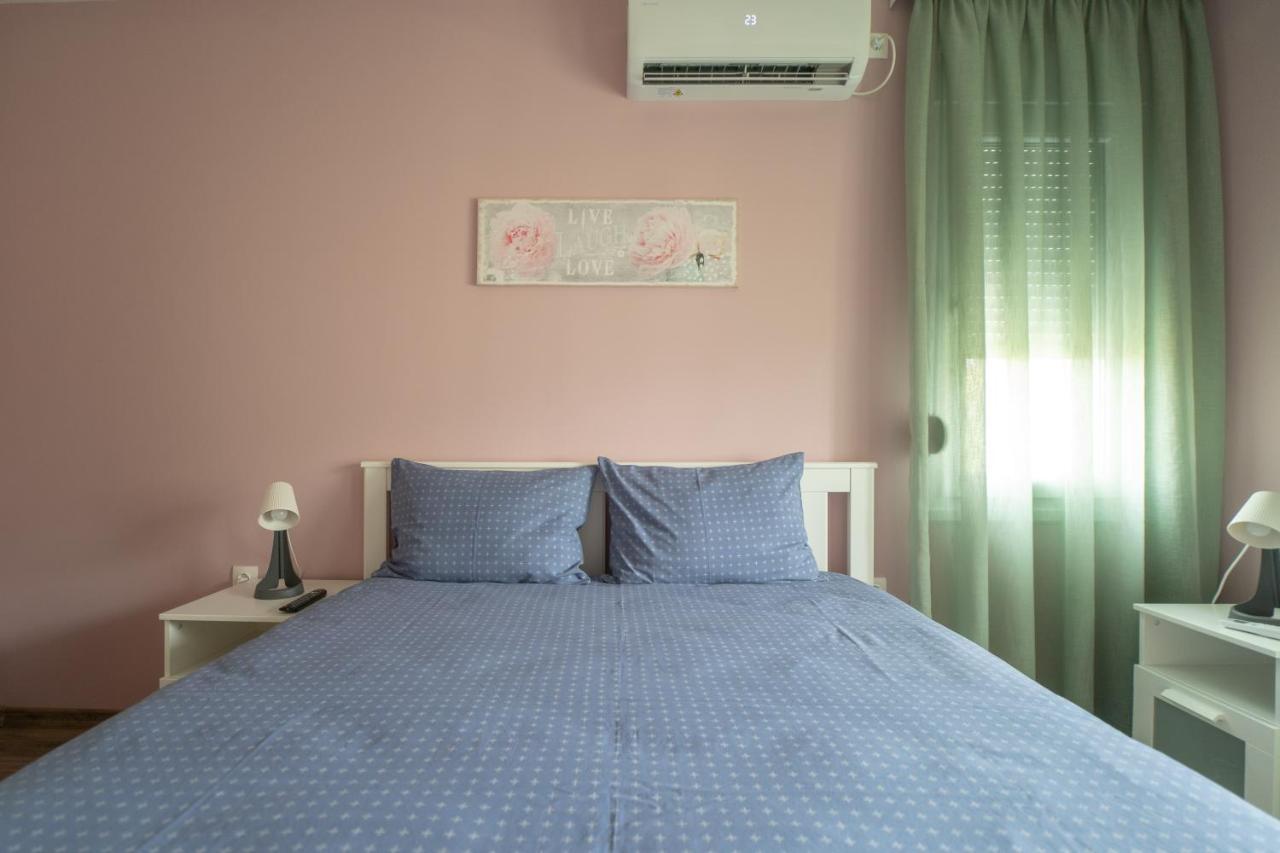 Verona Apartment Sandanski Bagian luar foto